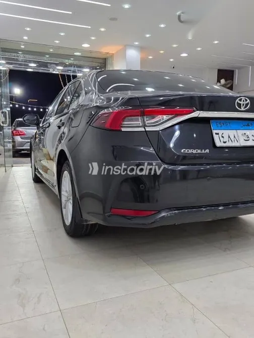 Toyota Corolla 2022 Black Used for Sale - 3