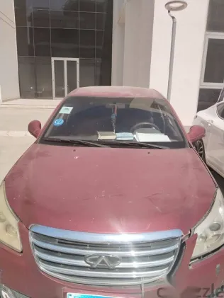 اسبيرانزا انفى 2014 أحمر مستعملة للبيع