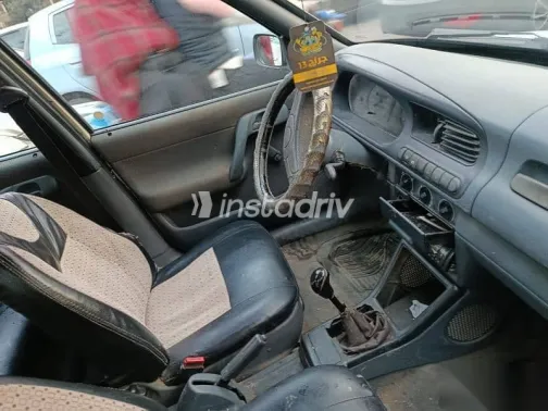 سكودا فيليشيا 1996 أبيض مستعملة للبيع - 9