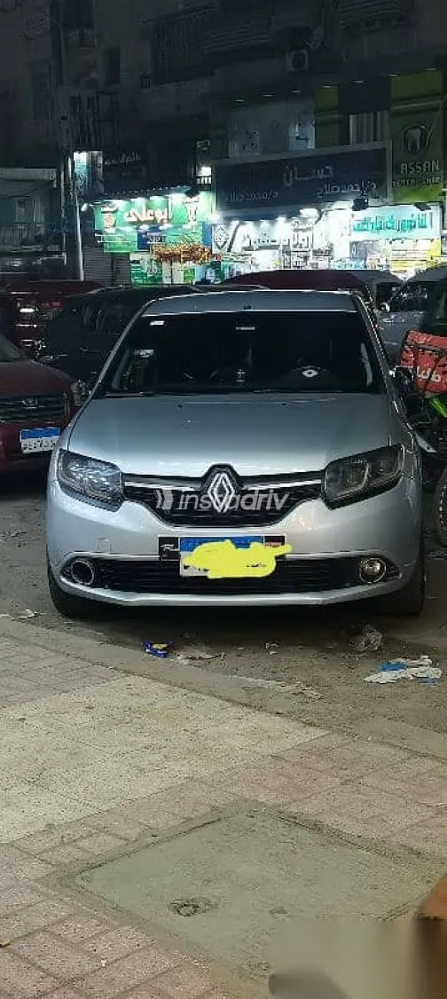 Renault Logan 2016 Silver Used for Sale - 3