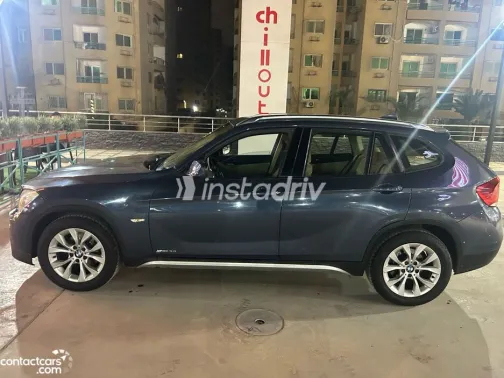 بي ام دبليو X1 2011 أبيض مستعملة للبيع - 7
