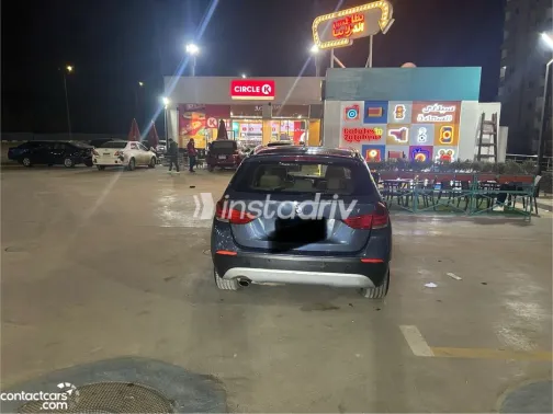 بي ام دبليو X1 2011 أبيض مستعملة للبيع - 9