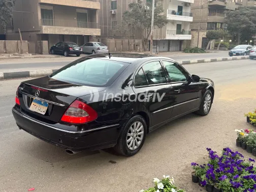 مرسيدس E 230 2008 أبيض مستعملة للبيع - 3