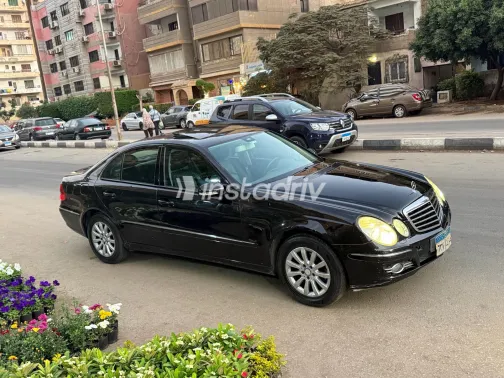مرسيدس E 230 2008 أبيض مستعملة للبيع - 5