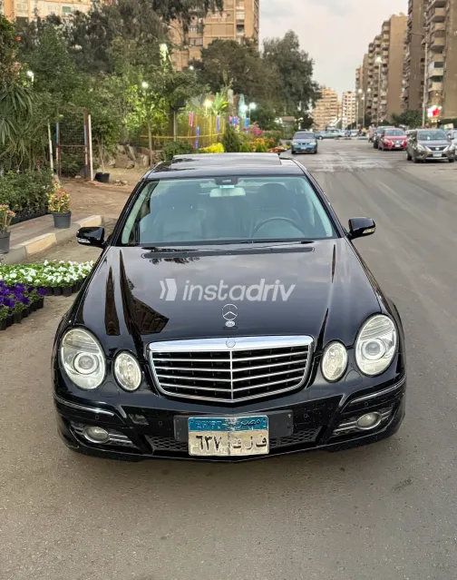 مرسيدس E 230 2008 أبيض مستعملة للبيع - 9