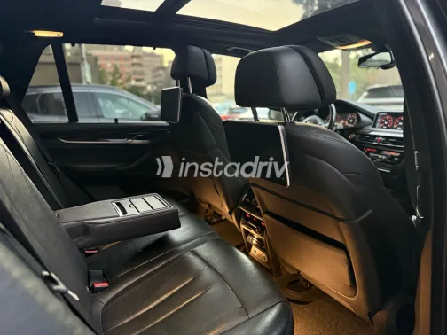 بي ام دبليو X5 2017 أبيض مستعملة للبيع - 4