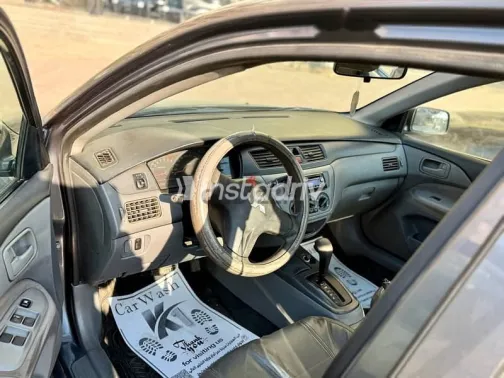 ميتسوبيشي لانسر 2007 رمادي مستعملة للبيع - 4