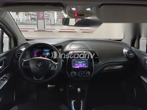 Renault Captur 2019 Beige Used for Sale - 2