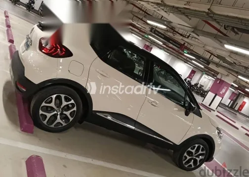 Renault Captur 2019 Beige Used for Sale - 6