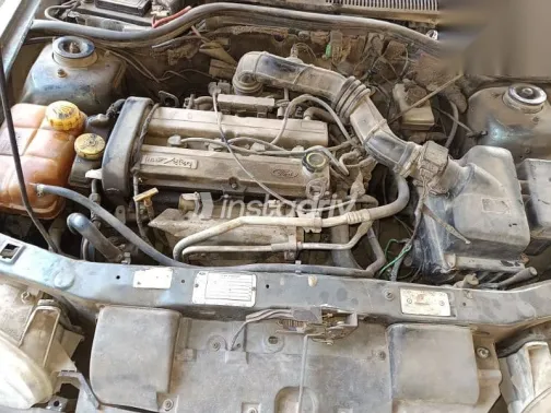 Ford Escort 1999 Green Used for Sale - 8