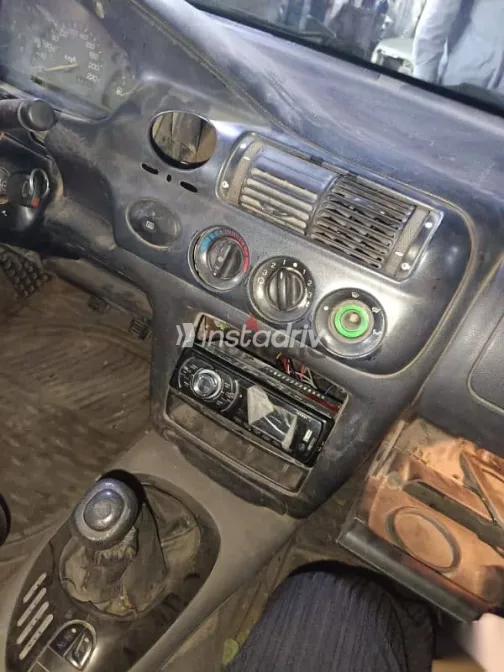 Ford Escort 1999 Green Used for Sale - 10