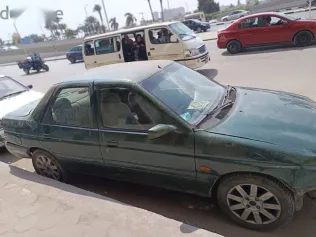 فورد اسكورت 1999 أخضر مستعملة للبيع