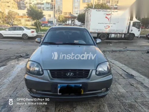 Hyundai Verna 2014 Gray Used for Sale - 3