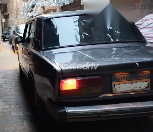 لادا 2107 2009 رمادي مستعملة للبيع - 9