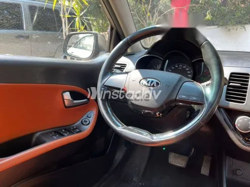 كيا بيكانتو 2017 أبيض مستعملة للبيع - 6