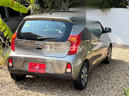 كيا بيكانتو 2017 أبيض مستعملة للبيع - 8