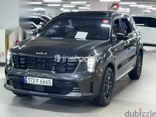 Kia Sorento 2024 Gray Used for Sale - 1