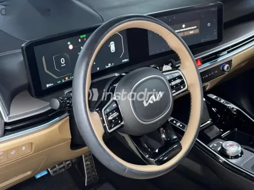 Kia Sorento 2024 Gray Used for Sale - 4