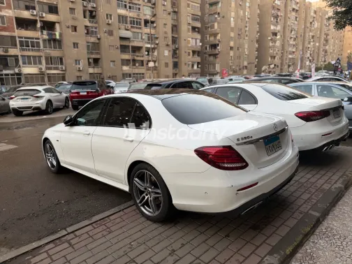 Mercedes E 350 2018 White Used for Sale - 4