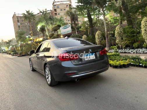 BMW 318 2018 White Used for Sale - 1