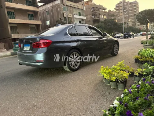 BMW 318 2018 White Used for Sale - 10