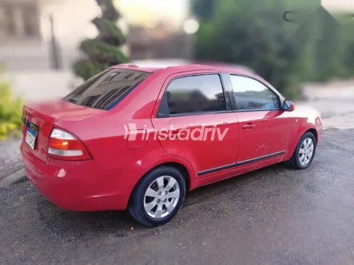 بروتون ساجا 2010 أحمر مستعملة للبيع - 9