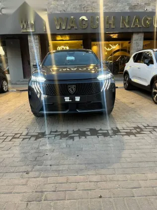 بيجو 3008 2026 رمادي جديدة للبيع