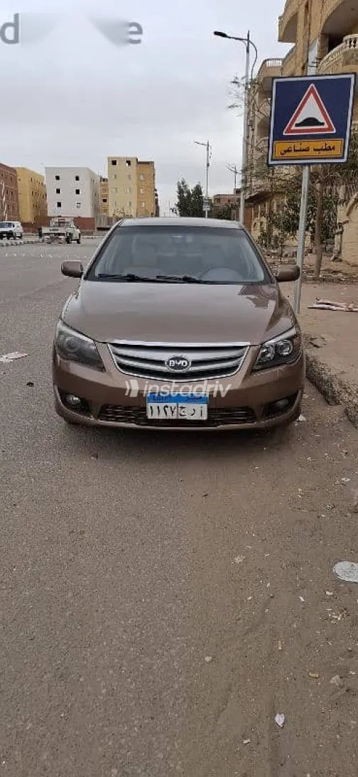 بى واى دى‬ L3 2016 بني مستعملة للبيع - 6