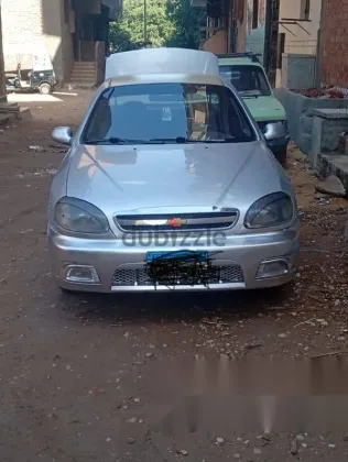 شيفروليه لانوس 2009 فضي مستعملة للبيع