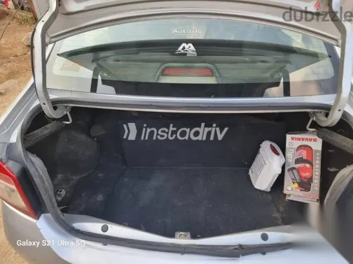 Renault Logan 2015 Silver Used for Sale - 7