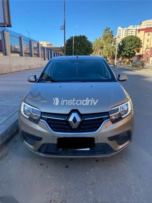 رينو لوجان 2020 ذهبي مستعملة للبيع - 1
