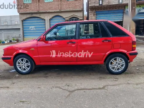 سيات ابيزا 1991 أحمر مستعملة للبيع - 1