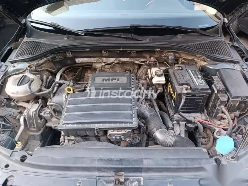 سكودا اوكتافيا 2015 أبيض مستعملة للبيع - 9