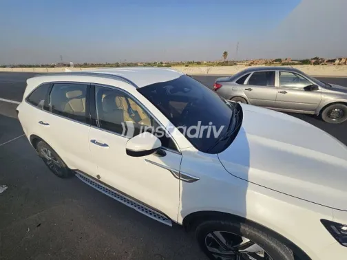 Kia Sorento 2023 White Used for Sale - 2