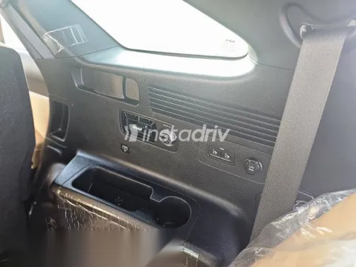 Kia Sorento 2023 White Used for Sale - 6