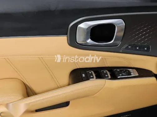 كيا سورينتو 2023 أسود جديدة للبيع - 10