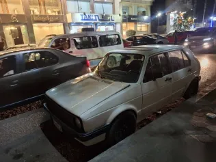 فولكس فاغن جولف 1985 أبيض مستعملة للبيع