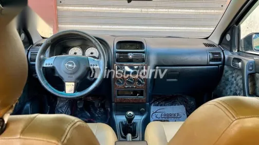 اوبل أسترا 2001 أسود مستعملة للبيع - 6