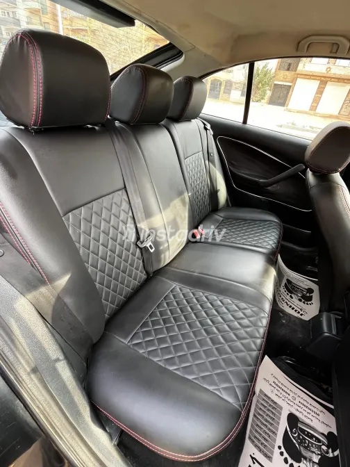 سكودا اوكتافيا A4 2009 أبيض مستعملة للبيع - 8