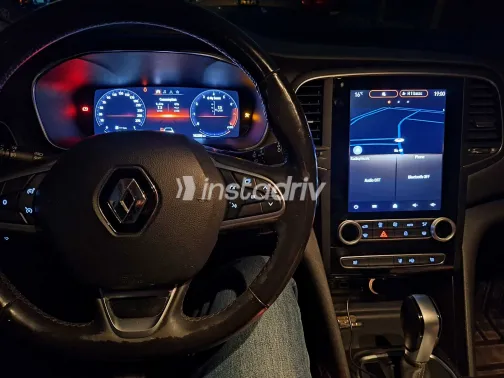 رينو ميجان 2022 أبيض مستعملة للبيع - 2