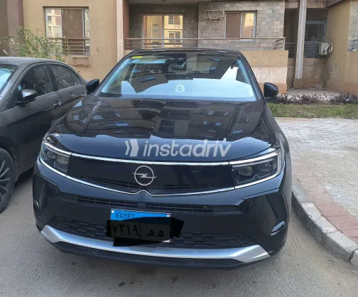 اوبل جراند لاند 2023 أبيض مستعملة للبيع - 3