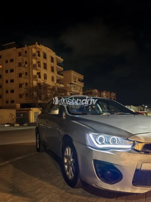 Mitsubishi Lancer EX Shark 2016 Silver Used for Sale - 3