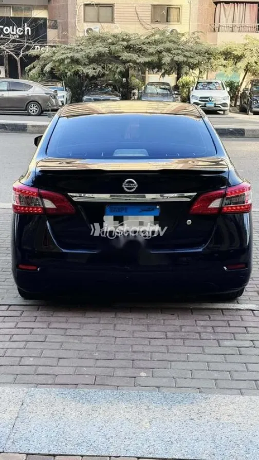 Nissan Sentra 2023 White Used for Sale - 2