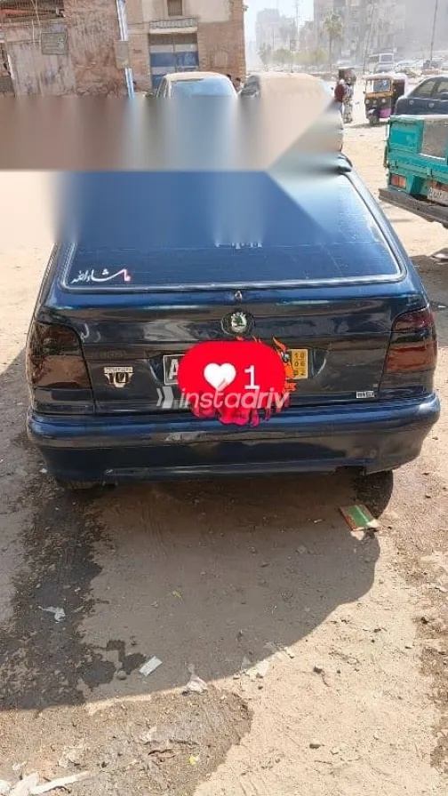 سكودا فيليشيا 1996 أزرق غامق مستعملة للبيع - 2