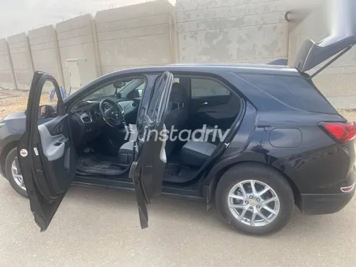 Chevrolet Equinox 2022 Black Used for Sale - 4