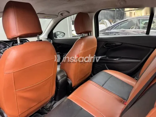 فيات تيبو 2021 أخضر مستعملة للبيع - 6