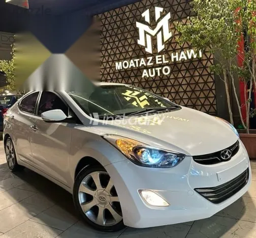Hyundai Avante 2012 White Used for Sale - 1