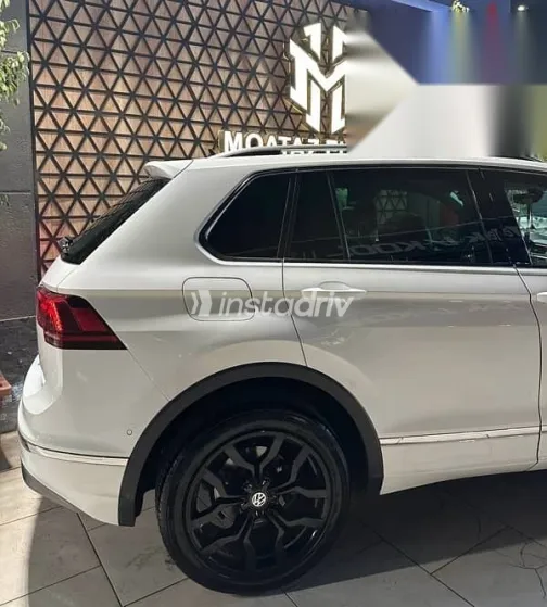 فولكس فاغن تيجون 2020 أبيض مستعملة للبيع - 6