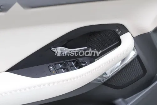 جاكوار E-pace 2019 رمادي مستعملة للبيع - 3