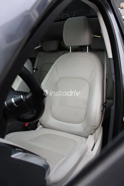 جاكوار E-pace 2019 رمادي مستعملة للبيع - 6